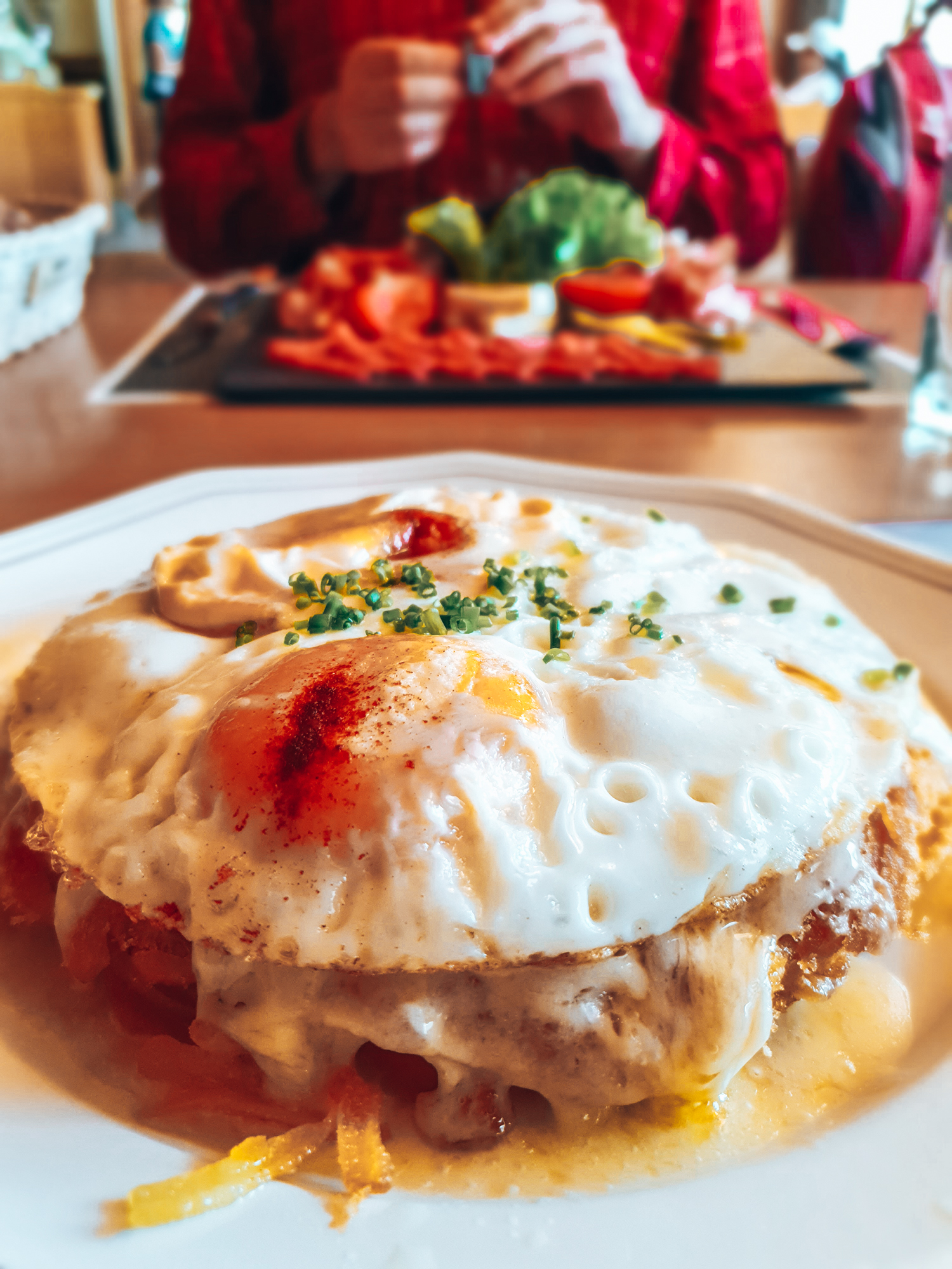 Rösti with egg and cheese