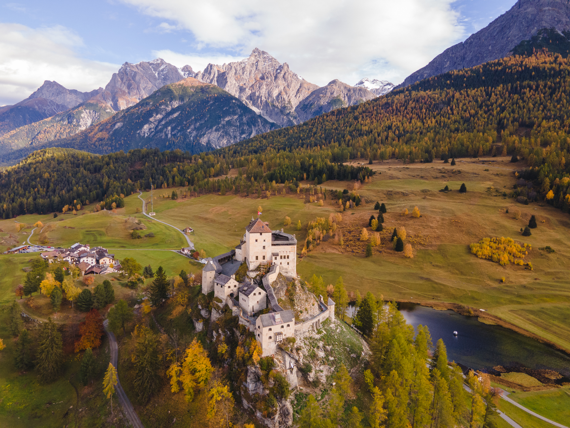 Best Time To Visit Switzerland: Autumn